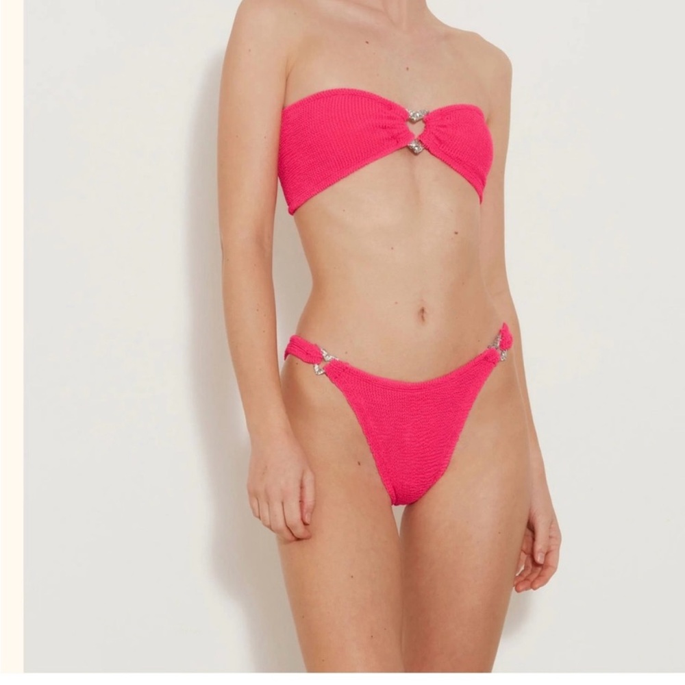 NWT hunza g bikini SET in nicole in neon pink